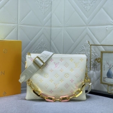 Louis Vuitton Speedy Bags